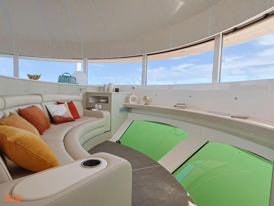 Anthenea Suite Hoteliere Flottante Perros-Guirec Extérieur photo